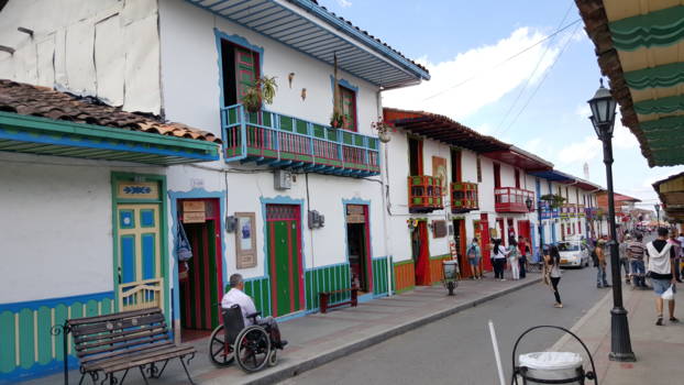 Cartagena - Salento.  Vanuit hieruit kan je naar valle de cocora