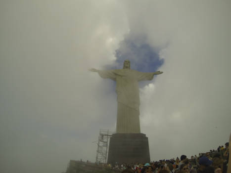Rio de Janeiro - Jesus Christus emerges from the fog