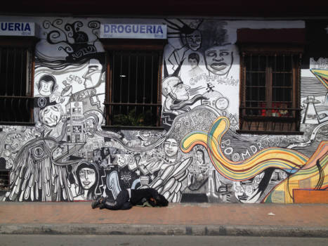 Bogotá - Sleeping under the art