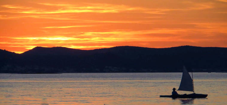 Titicacameer - Peaceful sunset on the Titicacalake Bolivia