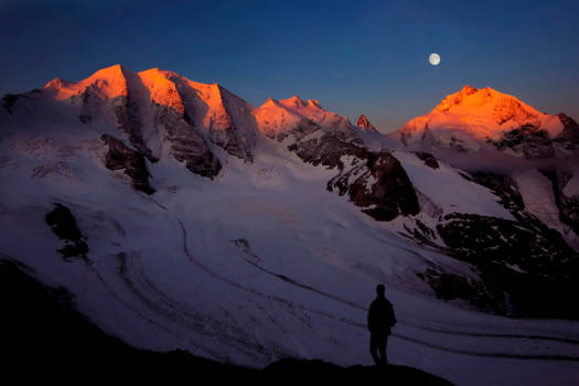 Antarctica - Sunrise Moonset