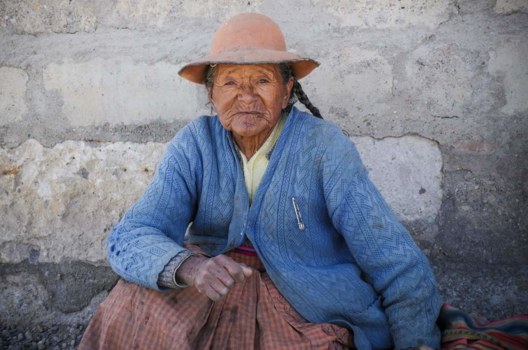 Peru - Oude dame op 4900 meter hoogte