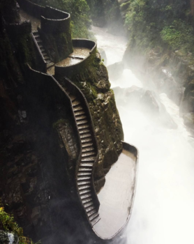 Baños - Devil's Waterfall