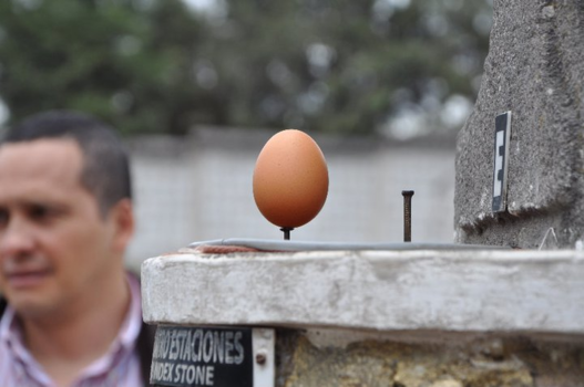 Quito - La mitad del mundo - het ei van Colombus