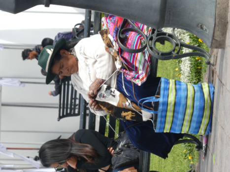 Cusco - Breien in de stad