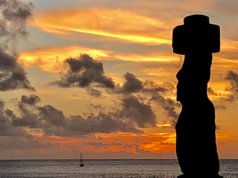 Paaseiland - Sunset bij de Moai’s