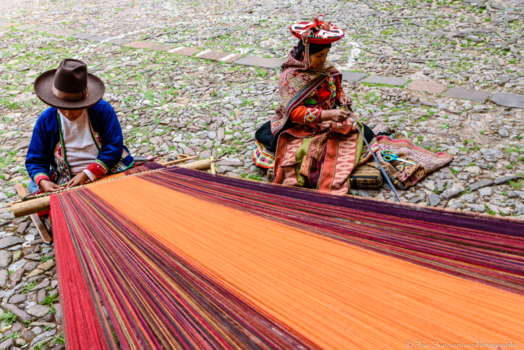 Peru - CUSCO  het begin van een hand kunstwerk