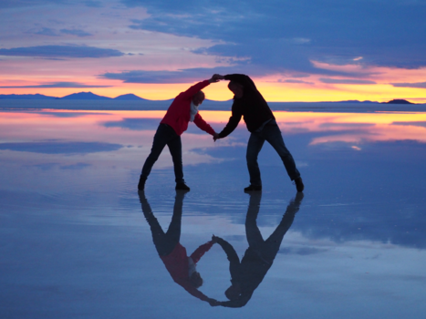 Rondreis Peru en Bolivia - Zonsondergang zoutvlakte Uyuni