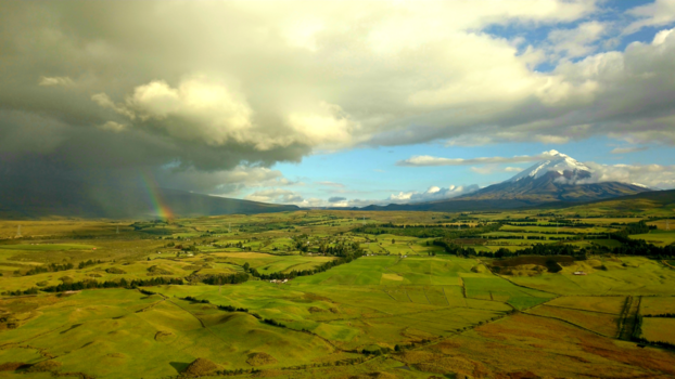 Ecuador - Cotopaxi vulcano, where the rainbow touches sky & sand