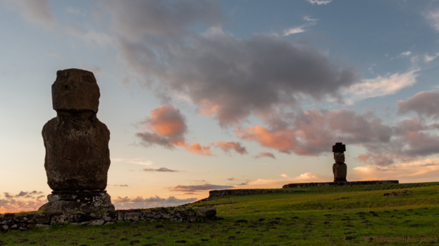 Paaseiland - Moai’s bij Hanga Roa