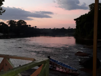 Suriname - Eiland Isadou